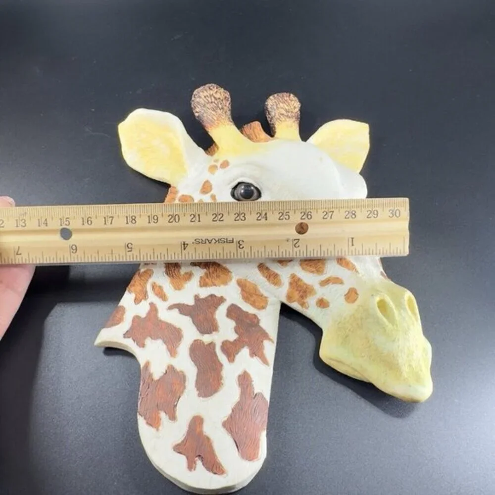 2003 Giraffe Head Wall Mount Mask by Home Interiors Resin Figural Wall‎ Hanging